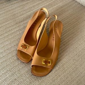 NEW Lorbac Heels Made in Italy leather with gold buckle